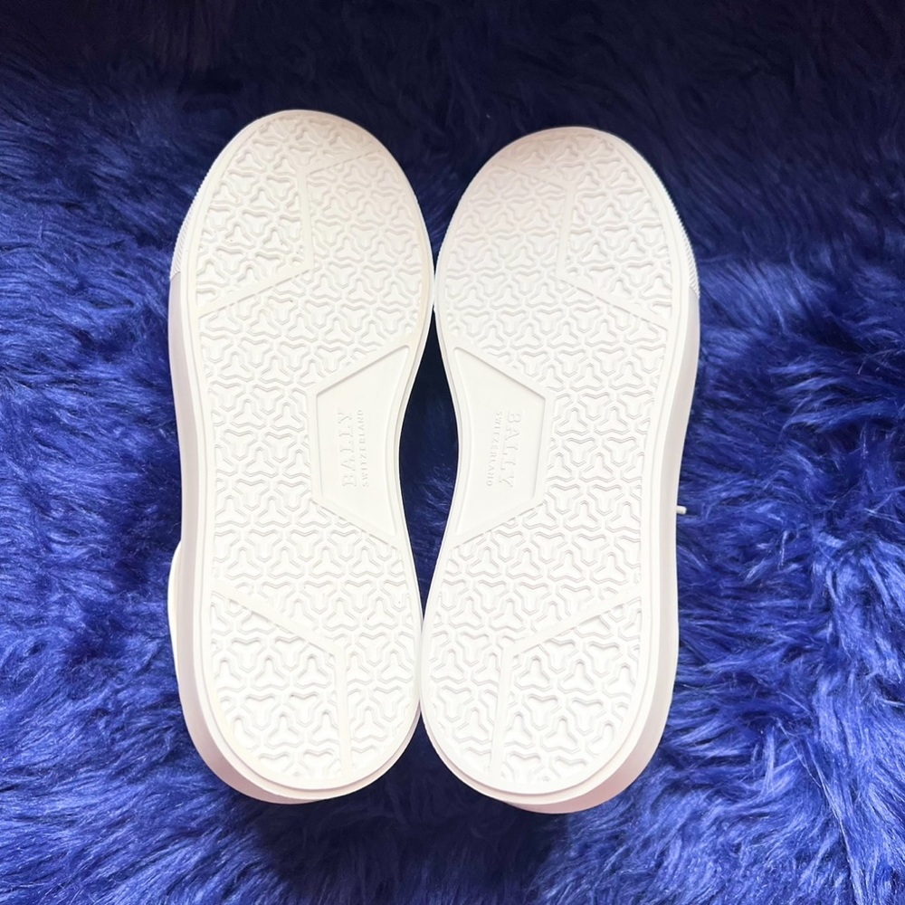 ❤️SOLD❤️ New! BALLY Logo White Leather Sneakers - Picture 11 of 12